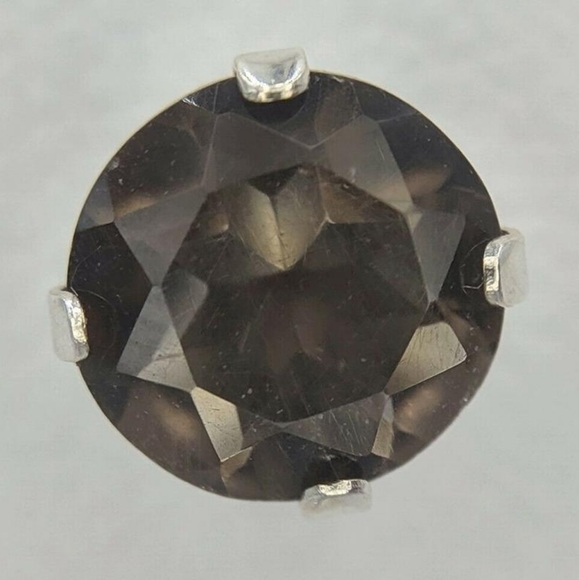 Smokey Quartz 5mm Silver Stud Earrings - Picture 5 of 9